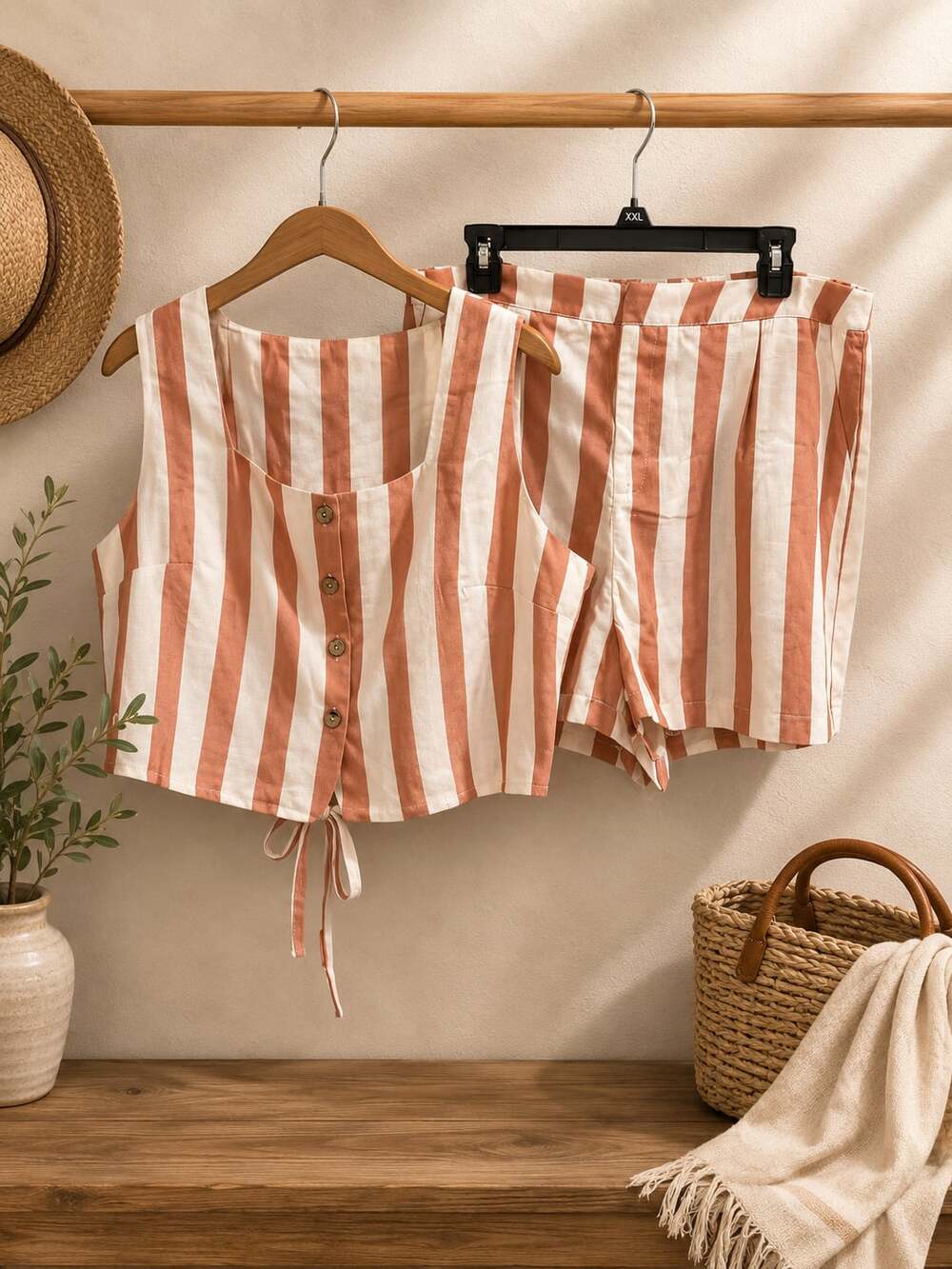 NWOT Striped Set shorts top - Terra Cotta & Cream Sz XL